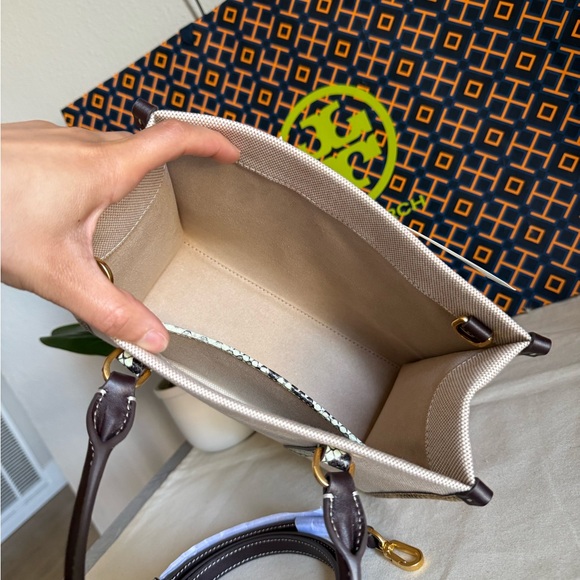 NWT Tory Burch blake canvas embossed small tote 163053 - Picture 8 of 14